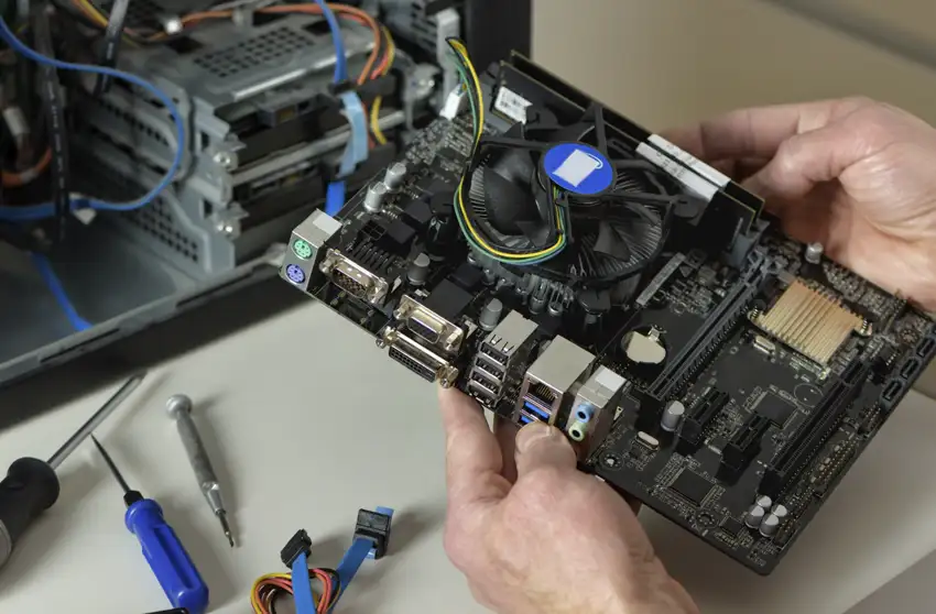 servicios de mantenimiento y equipo